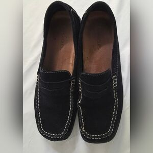 Aerosoles Black Suede Women's Loafers